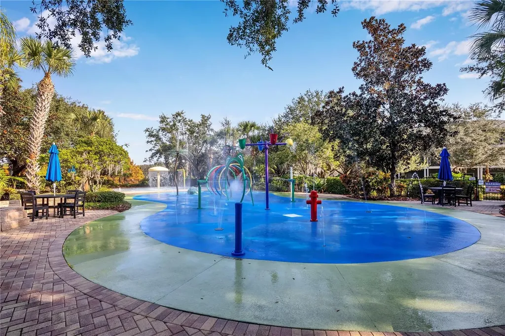 103 Bahama Bay Davenport FL 33897