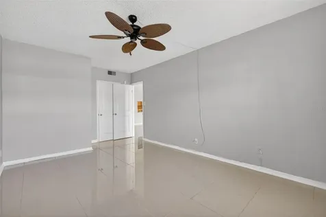 1749 S Highland Avenue Clearwater FL 33756