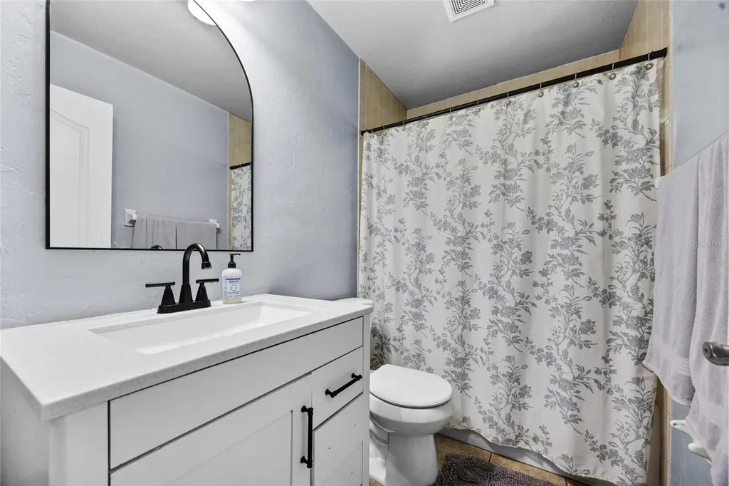470 Margaret Street Bronson FL 32621