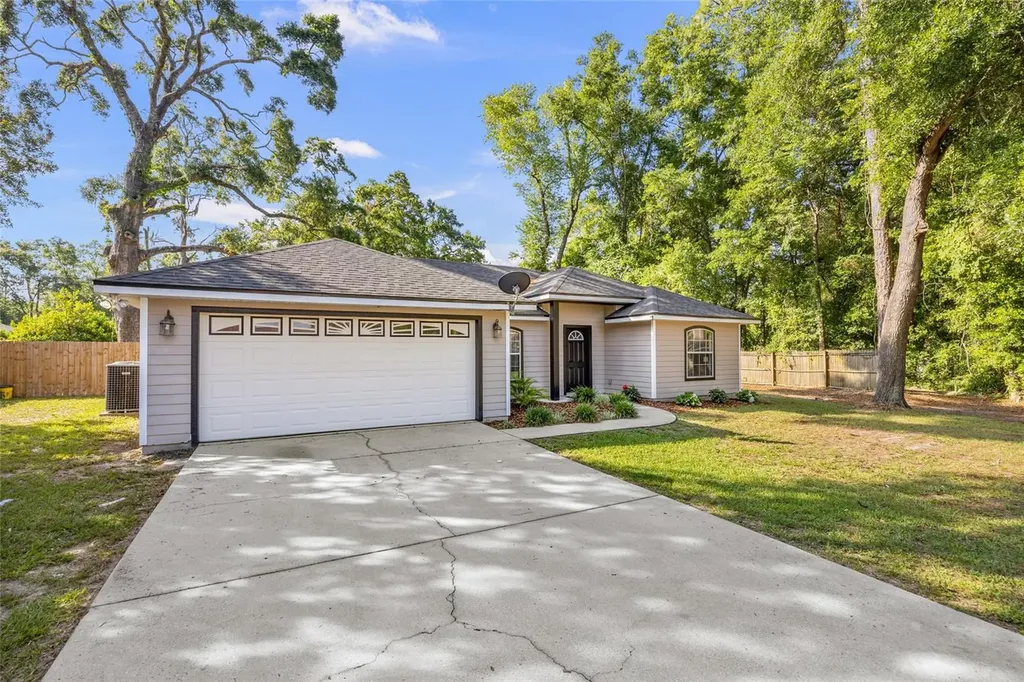470 Margaret Street Bronson FL 32621