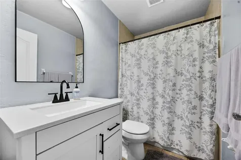 470 Margaret Street Bronson FL 32621