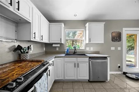 470 Margaret Street Bronson FL 32621