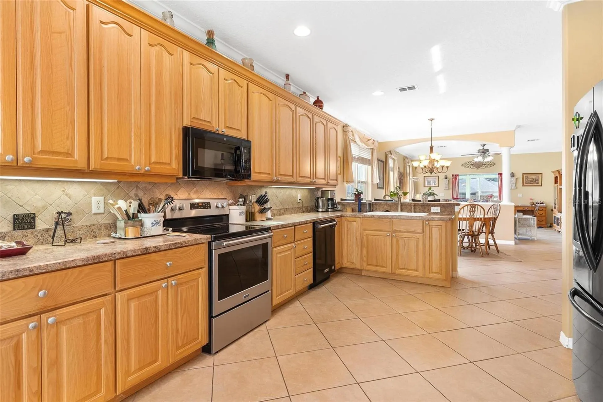 81 Twin Lake Circle Umatilla FL 32784