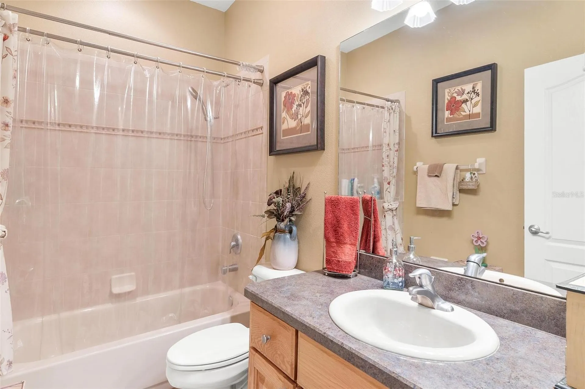 81 Twin Lake Circle Umatilla FL 32784
