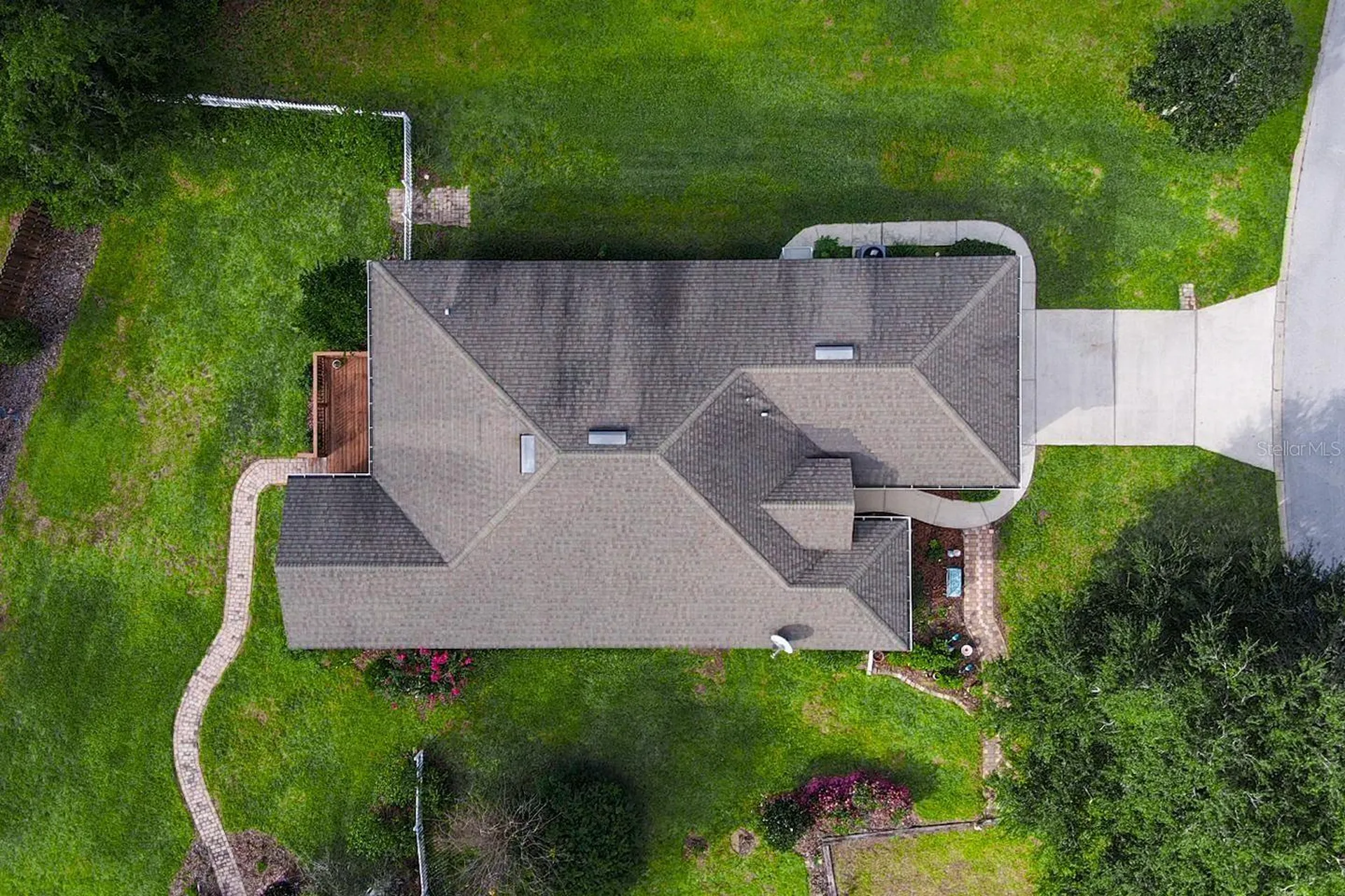 81 Twin Lake Circle Umatilla FL 32784