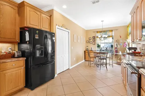 81 Twin Lake Circle Umatilla FL 32784