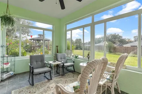 81 Twin Lake Circle Umatilla FL 32784