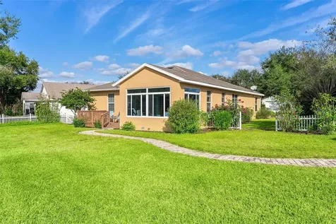 81 Twin Lake Circle Umatilla FL 32784