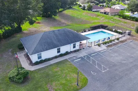 81 Twin Lake Circle Umatilla FL 32784