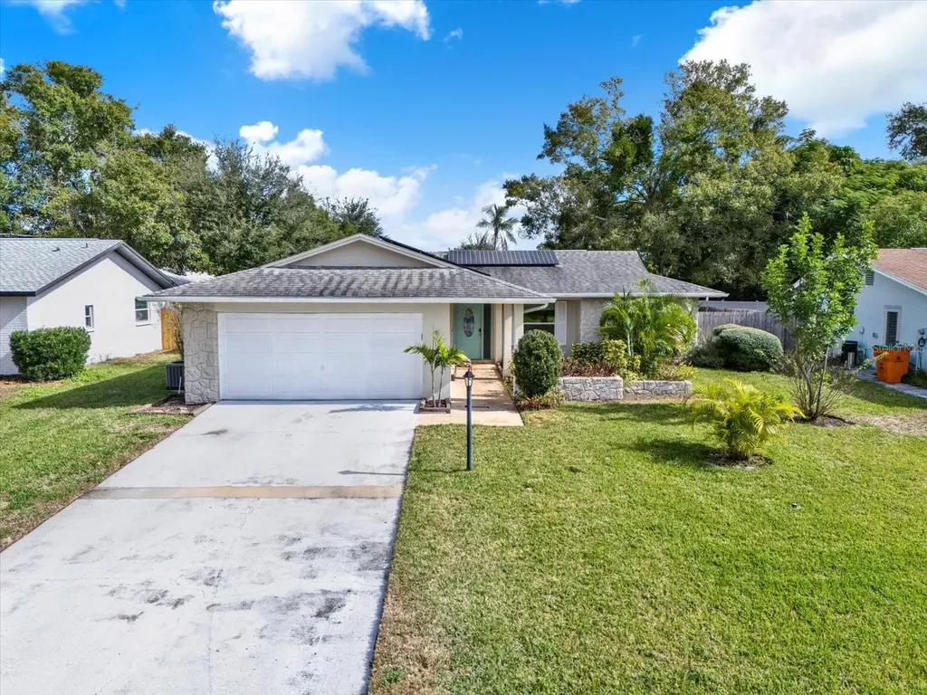 2536 Bramblewood Drive W Clearwater FL 33763