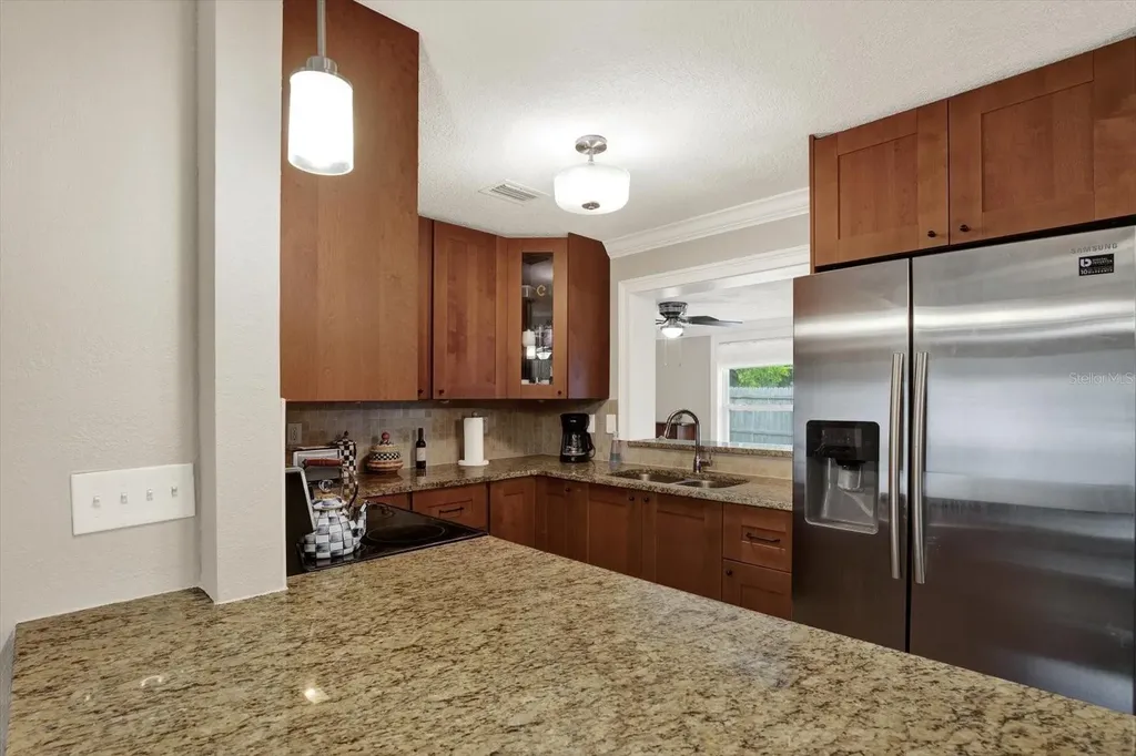 2536 Bramblewood Drive W Clearwater FL 33763