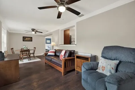2536 Bramblewood Drive W Clearwater FL 33763