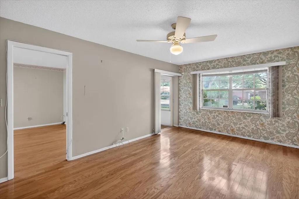 2211 Lark Circle W Palm Harbor FL 34684