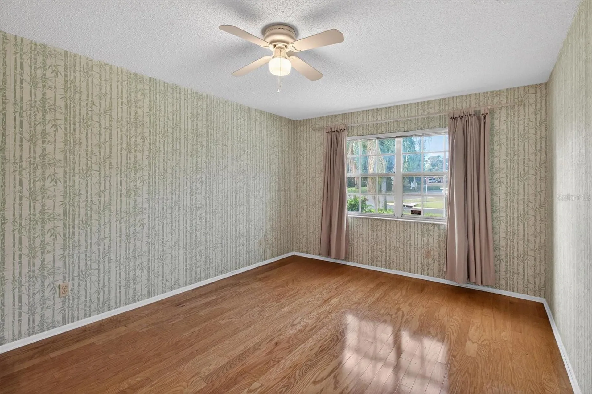 2211 Lark Circle W Palm Harbor FL 34684