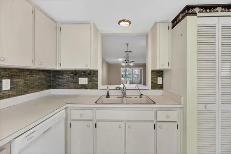 2211 Lark Circle W Palm Harbor FL 34684
