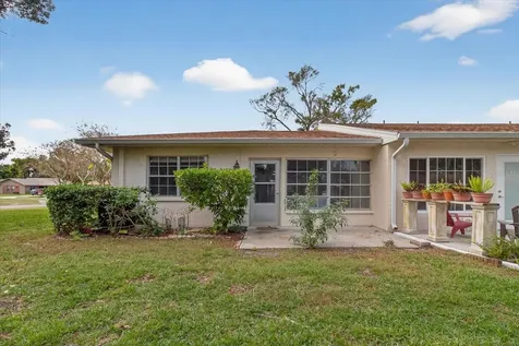 2211 Lark Circle W Palm Harbor FL 34684