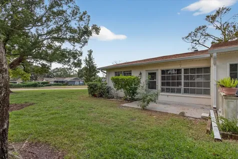 2211 Lark Circle W Palm Harbor FL 34684