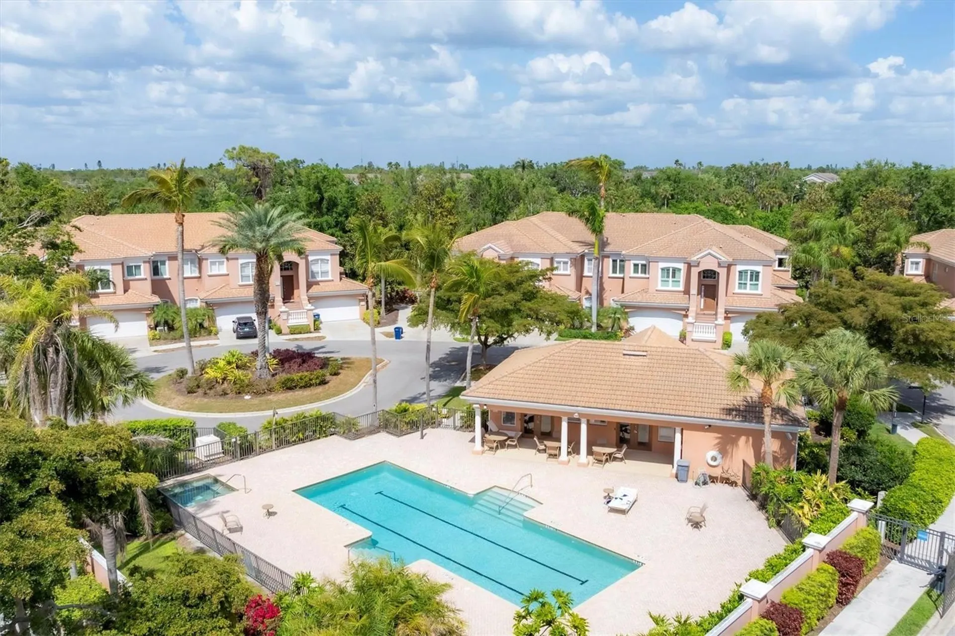 5425 46th Court W Bradenton FL 34210