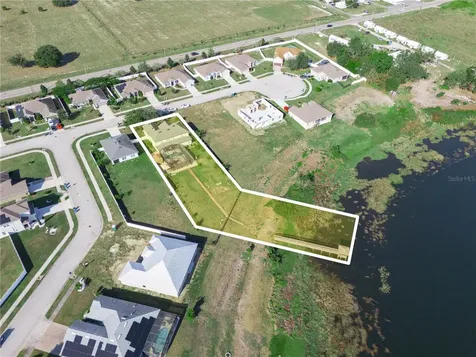 4706 Brookshire Court Lake Wales FL 33898