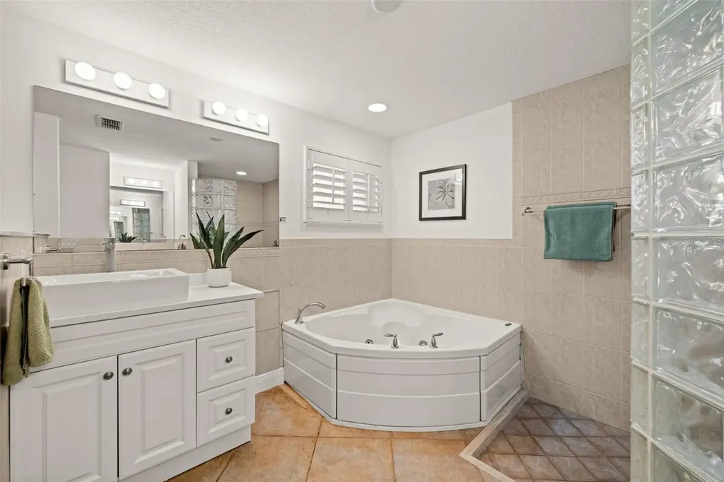 264 Bayshore Drive Cape Coral FL 33904