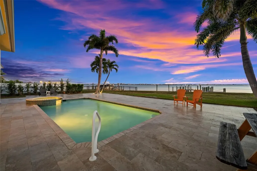 264 Bayshore Drive Cape Coral FL 33904