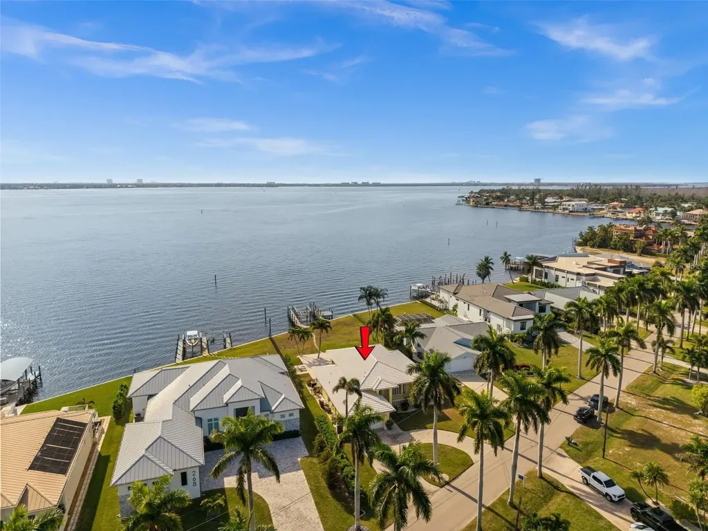 264 Bayshore Drive Cape Coral FL 33904