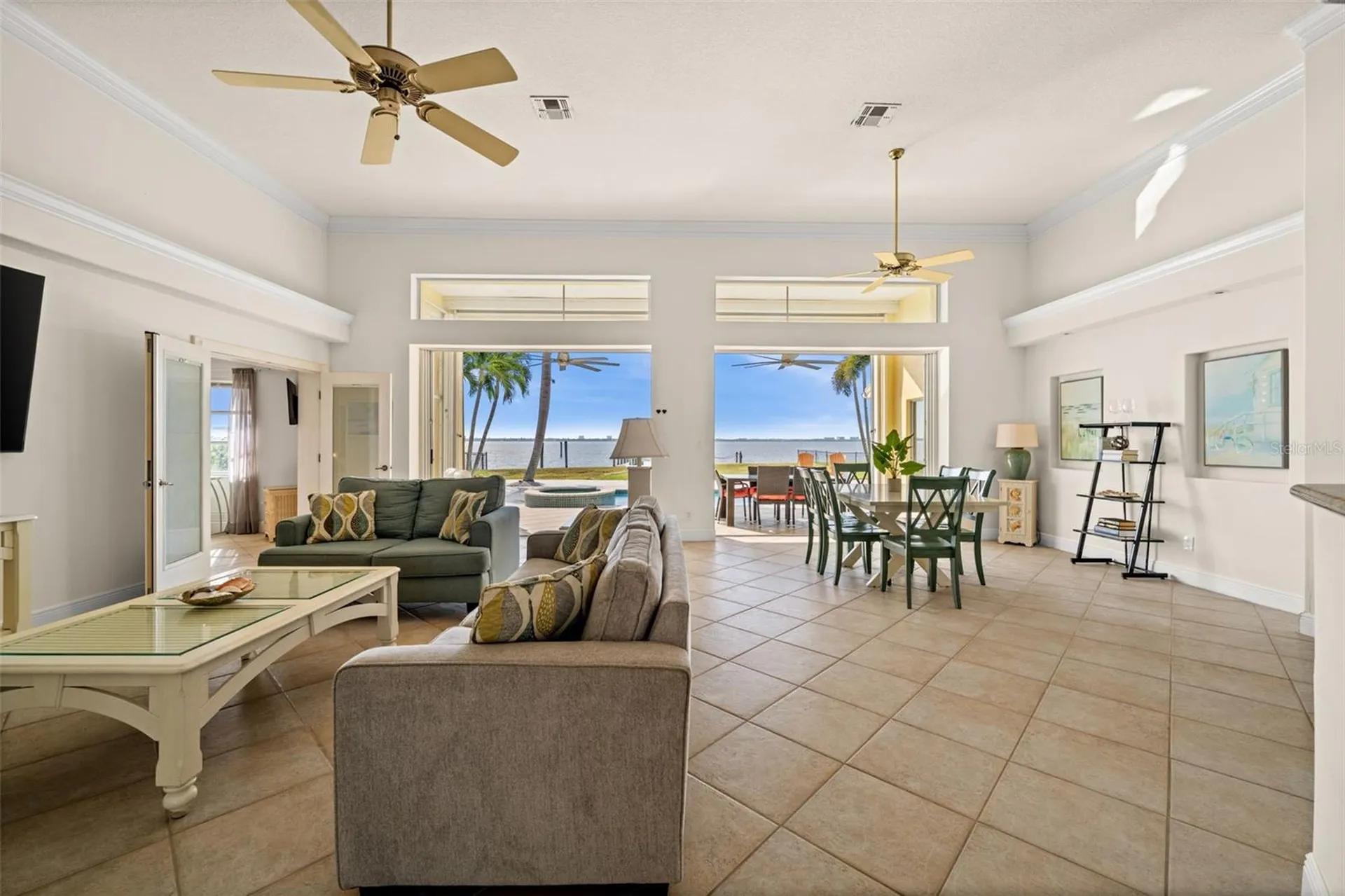 264 Bayshore Drive Cape Coral FL 33904