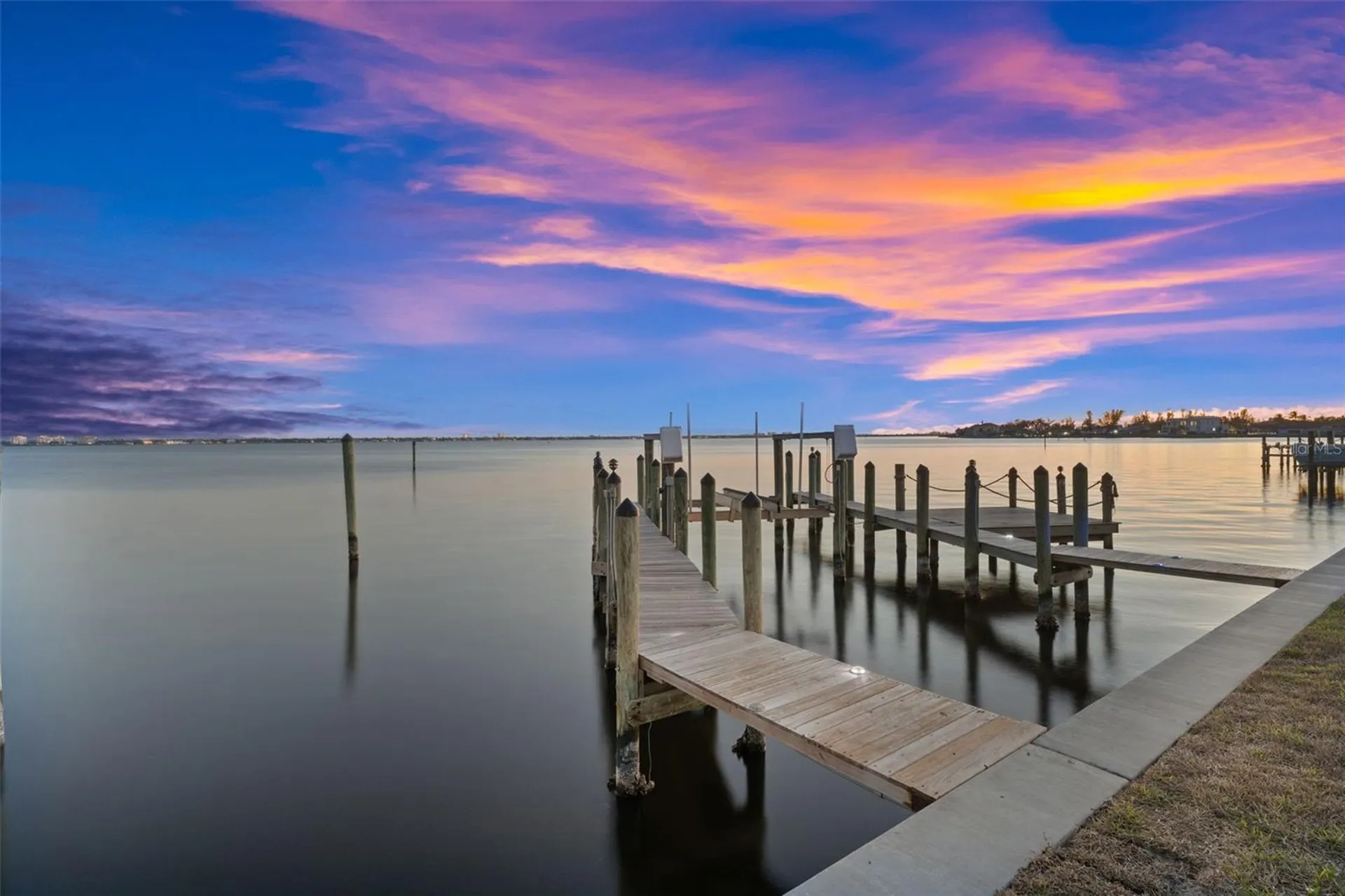 264 Bayshore Drive Cape Coral FL 33904