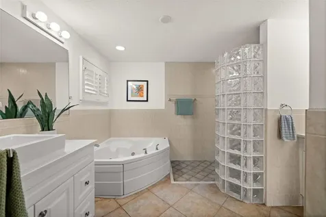 264 Bayshore Drive Cape Coral FL 33904