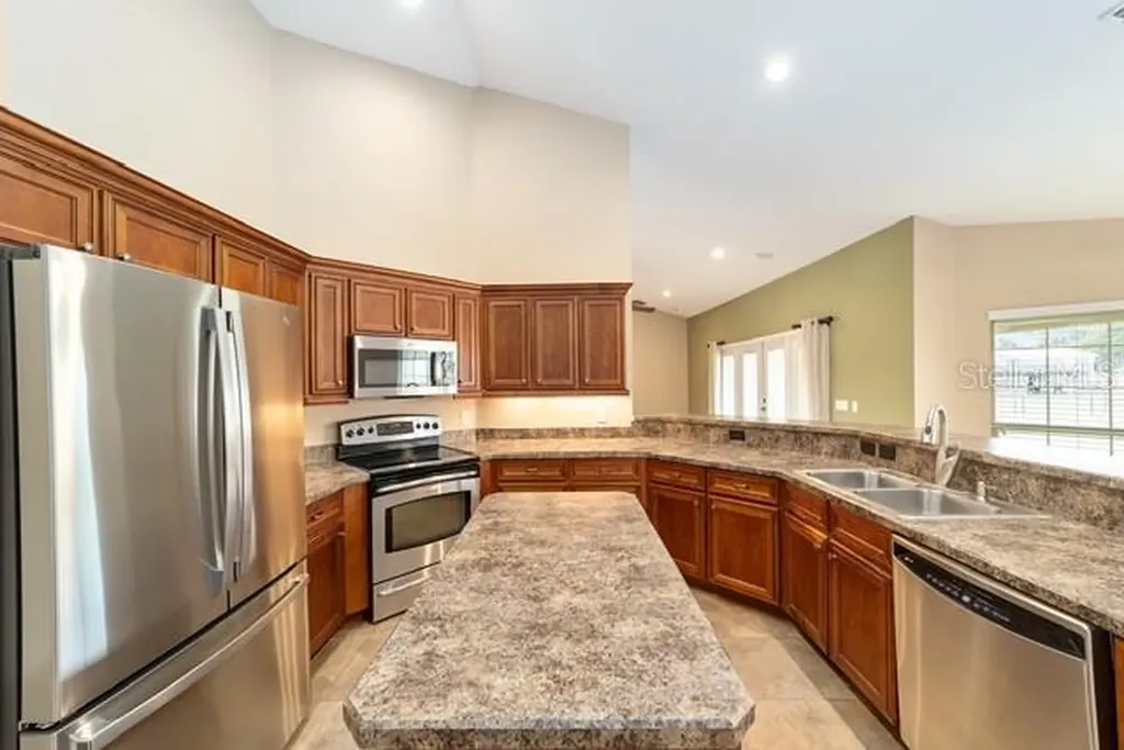 3305 NE 106th Street Anthony FL 32617