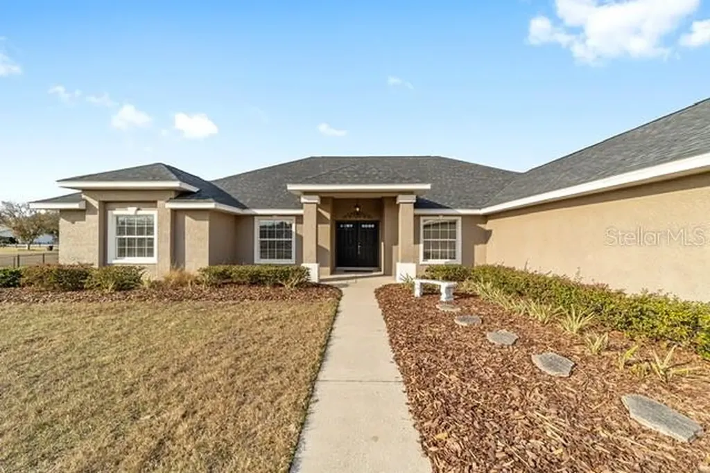 3305 NE 106th Street Anthony FL 32617