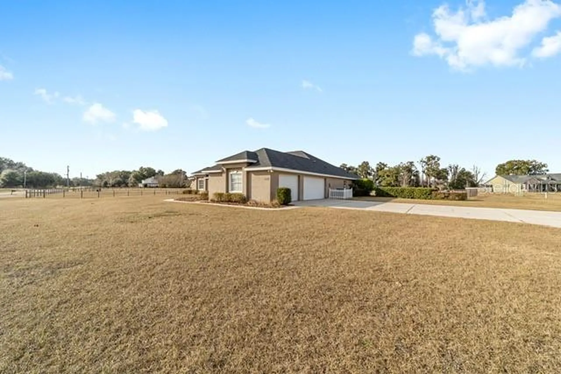 3305 NE 106th Street Anthony FL 32617