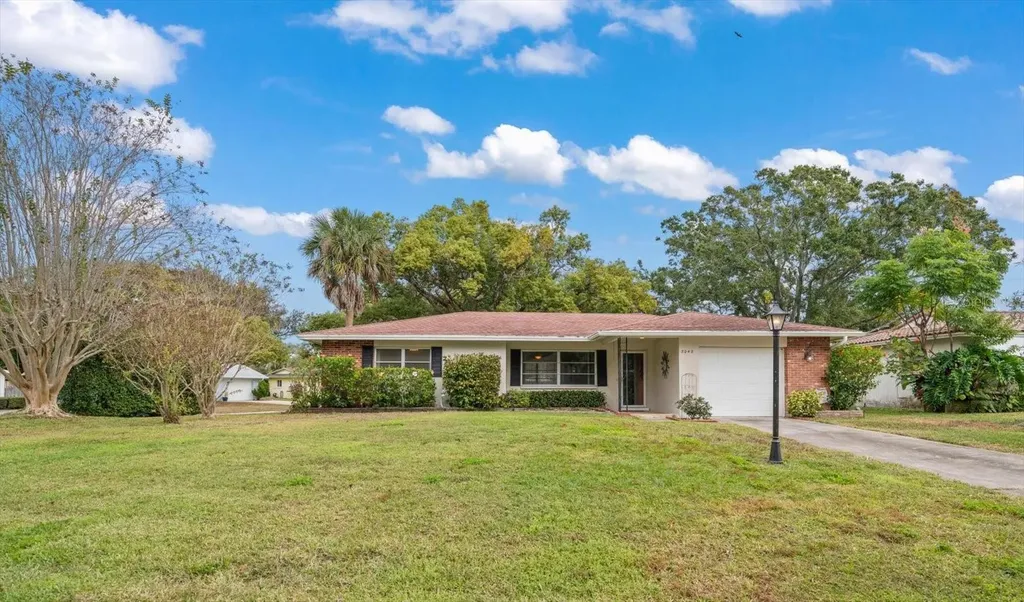 2042 Fair Oak Drive Clearwater FL 33763