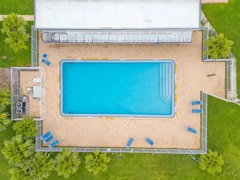 7500 NW 66th Terrace Tamarac FL 33321