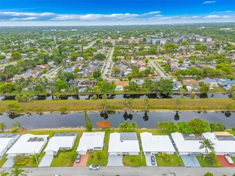 7500 NW 66th Terrace Tamarac FL 33321