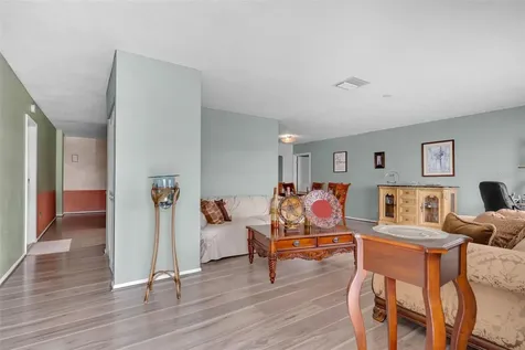 7500 NW 66th Terrace Tamarac FL 33321