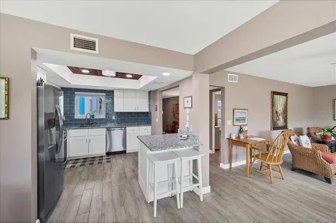 3806 Roxane Boulevard Sarasota FL 34235