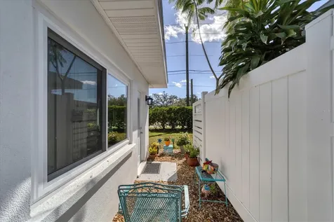 3806 Roxane Boulevard Sarasota FL 34235