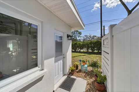 3806 Roxane Boulevard Sarasota FL 34235