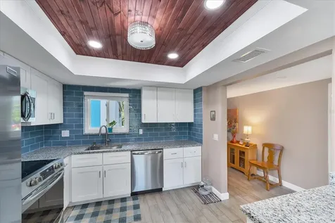 3806 Roxane Boulevard Sarasota FL 34235