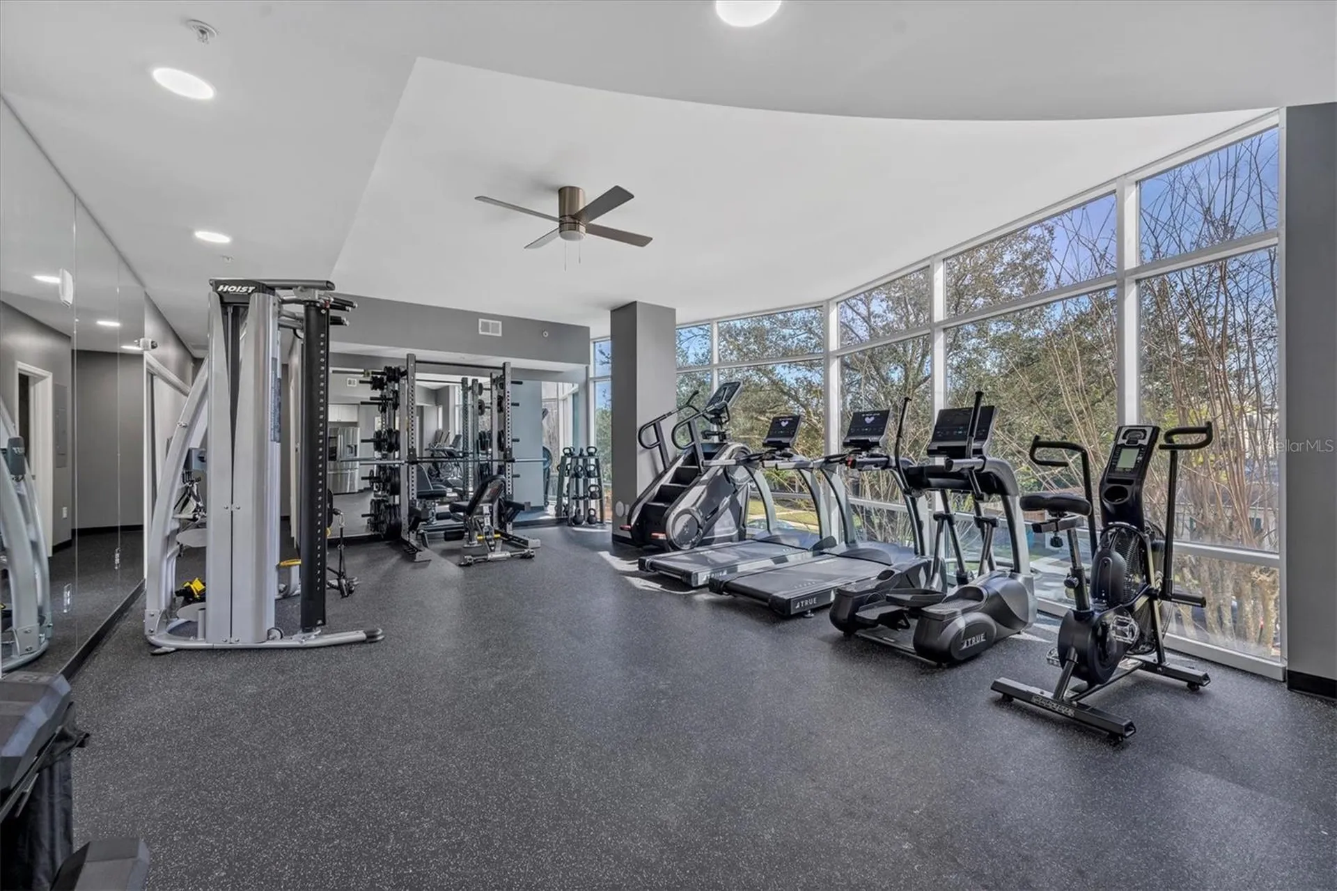 525 E Jackson Street Orlando FL 32801