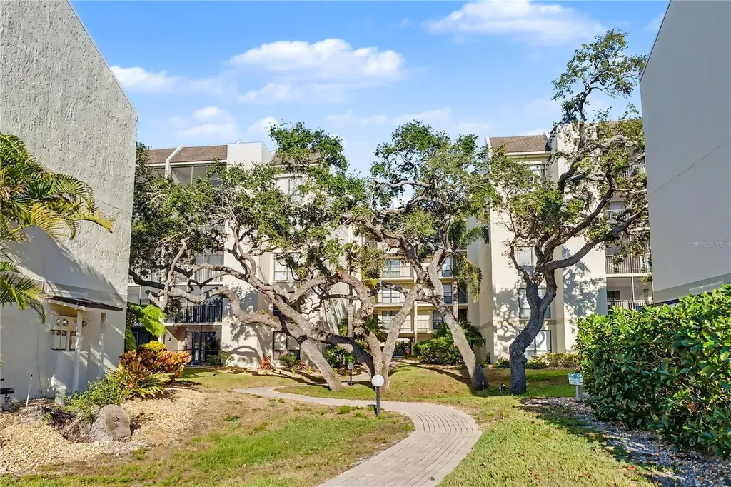 6157 Midnight Pass Road Sarasota FL 34242