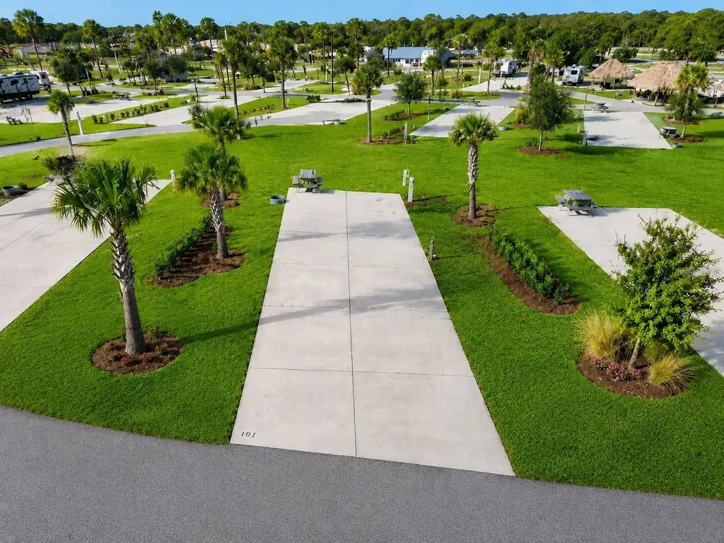 0 Cr-630 E Lake Wales FL 33898