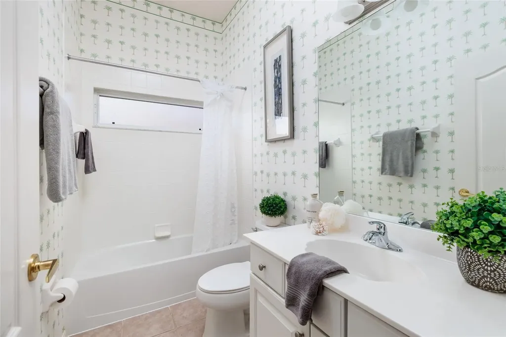 4560 Legacy Court Sarasota FL 34241