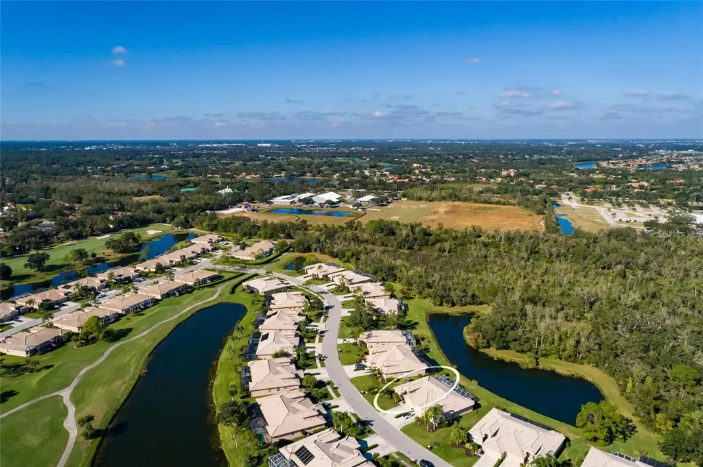 4560 Legacy Court Sarasota FL 34241