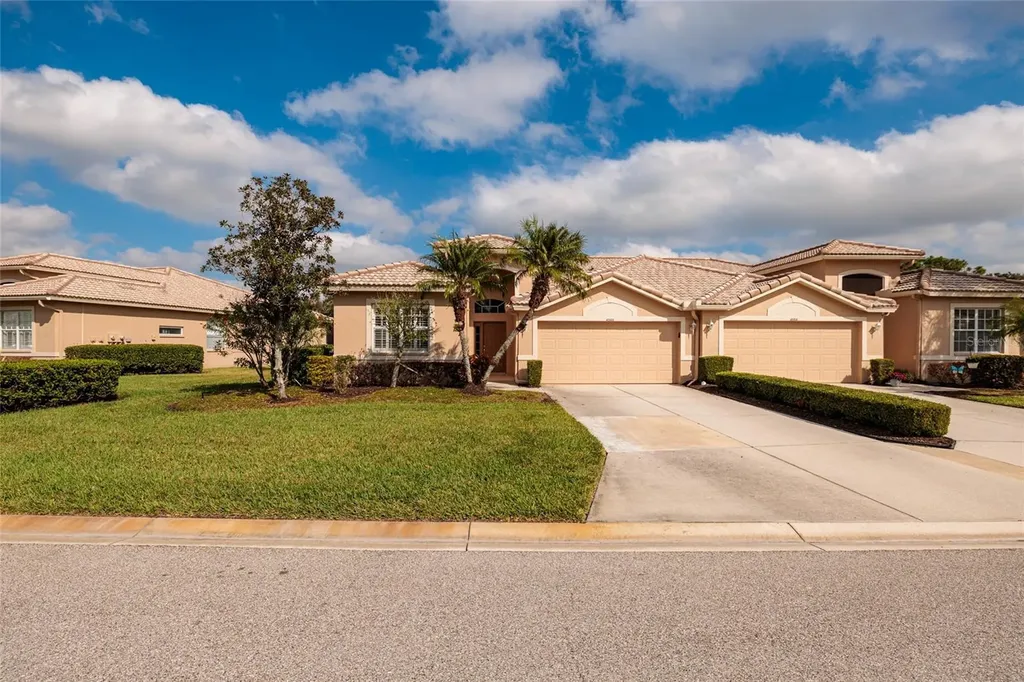 4560 Legacy Court Sarasota FL 34241