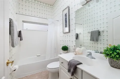 4560 Legacy Court Sarasota FL 34241
