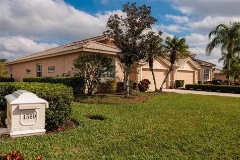 4560 Legacy Court Sarasota FL 34241