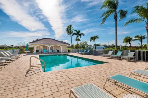 4560 Legacy Court Sarasota FL 34241