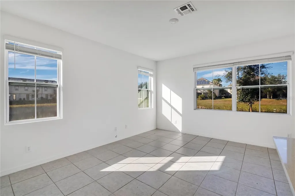 1484 Discovery Street Davenport FL 33896